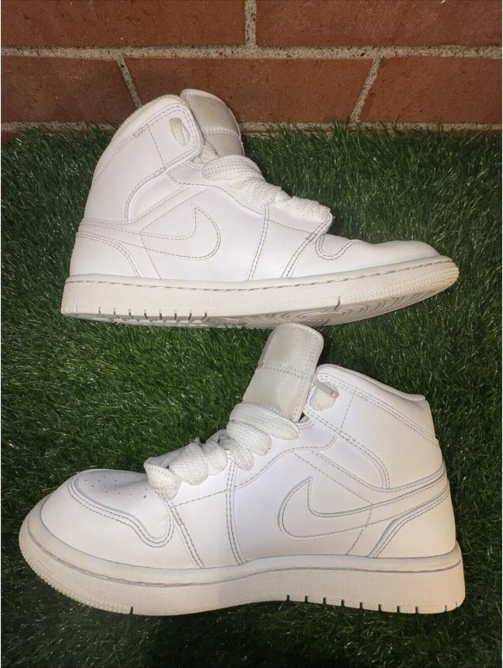 Size 8.5 - Jordan 1 Mid Triple White